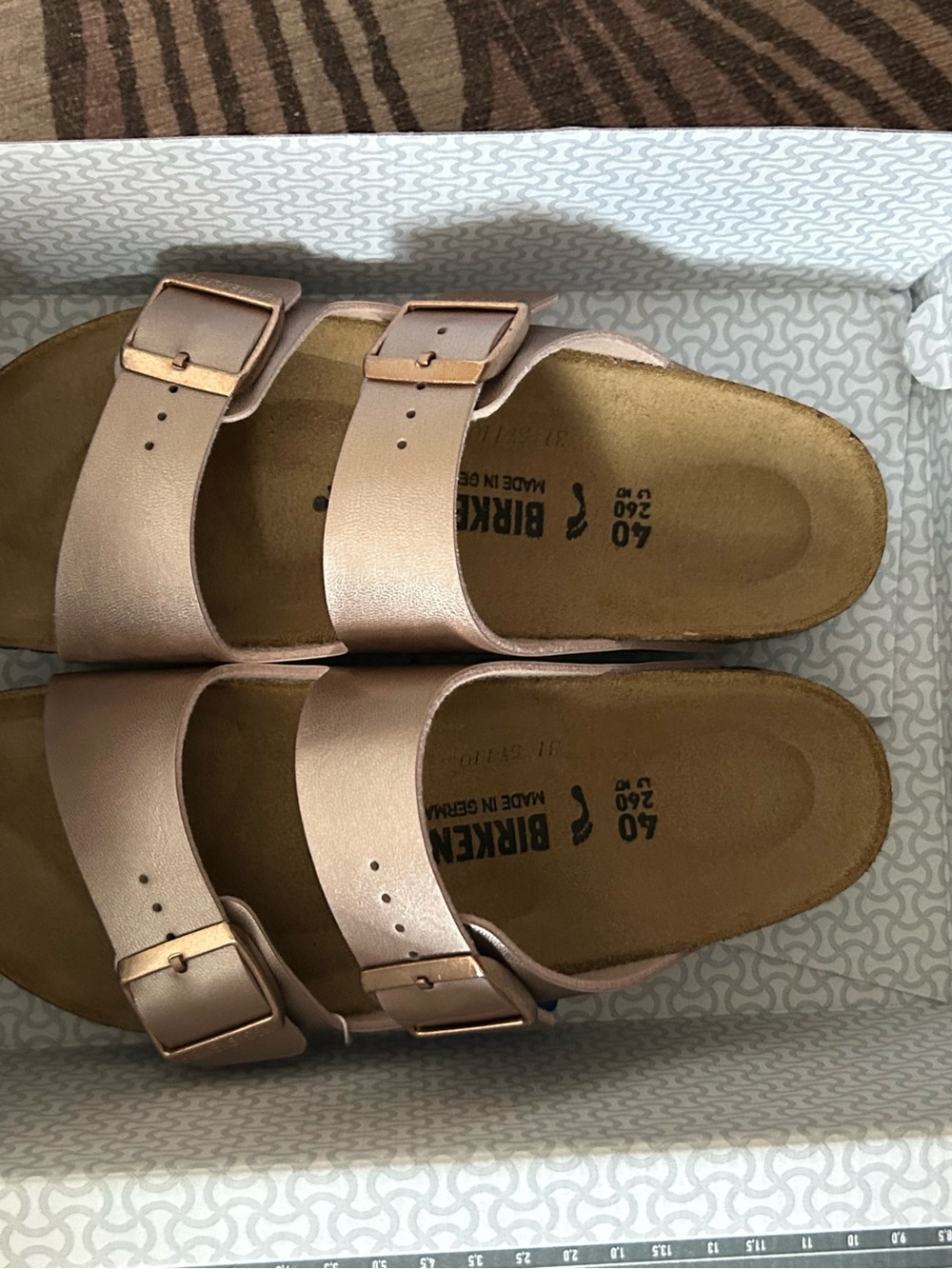 NWT Birkenstock Arizona Metallic Double Strap Sandals - Rose Gold/Copper - Picture 2 of 4
